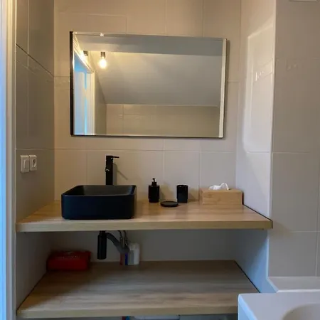 Apartment La - Sleep In *